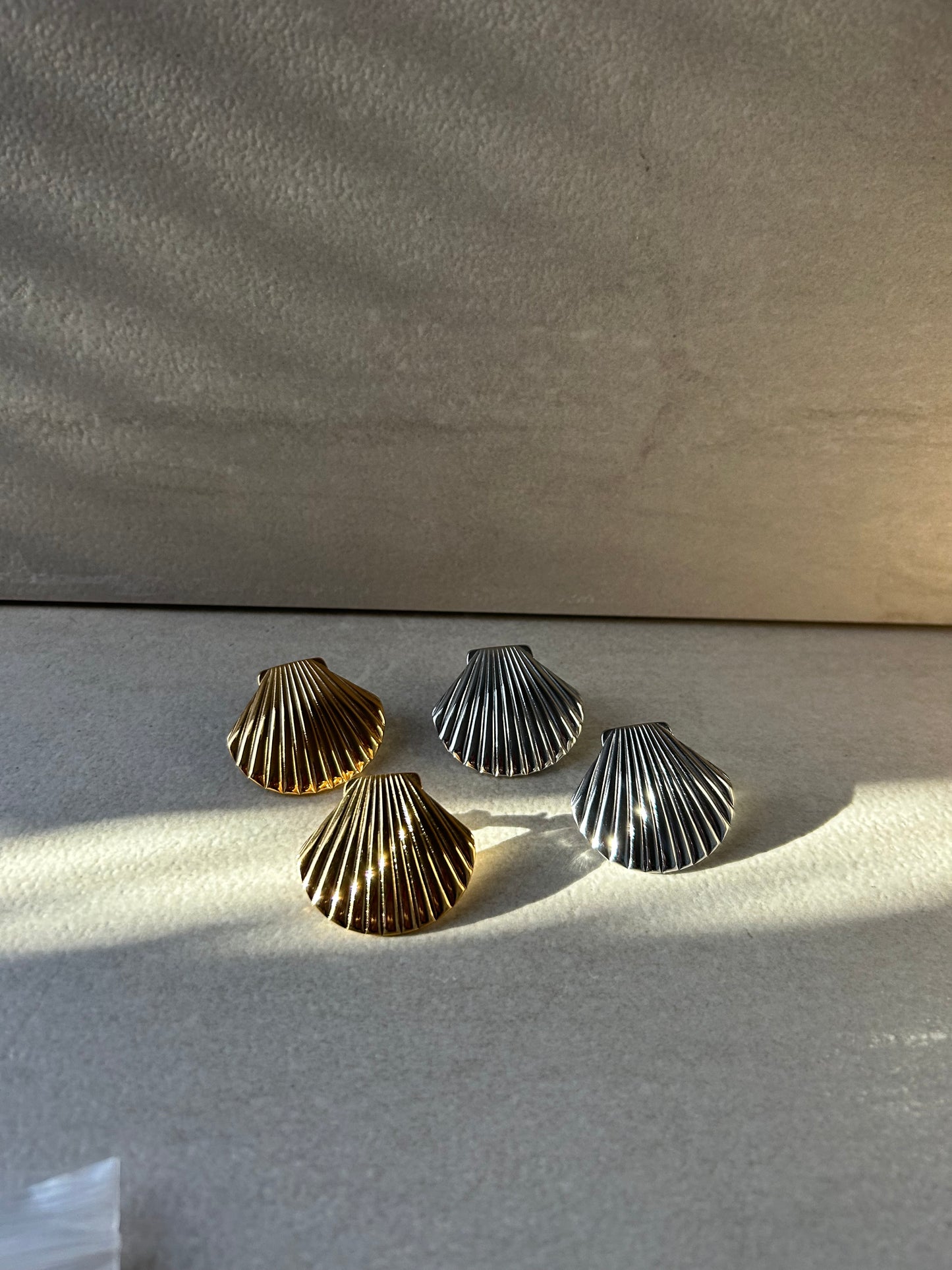 Shell earrings